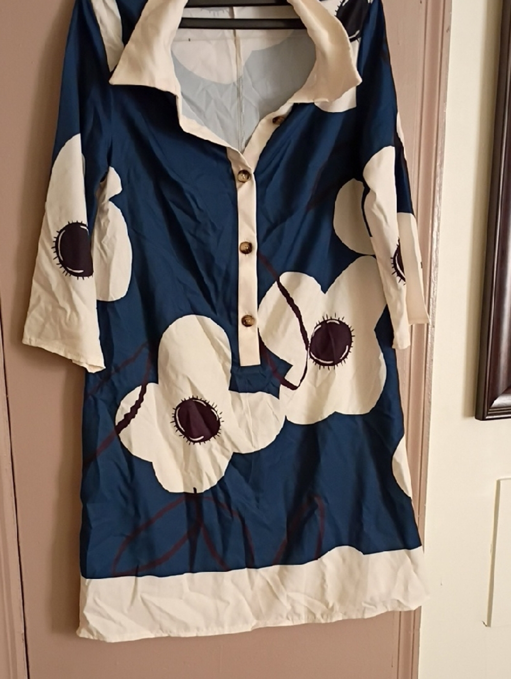 SHEIN Navy Floral Long Sleeve Shift Dress with Cream Accents